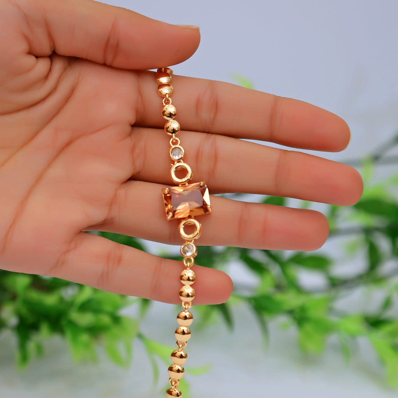 High-end Gold Titanium Steel Non-Fade Bracelet Female Bracelet Light Luxury Niche Bracelet