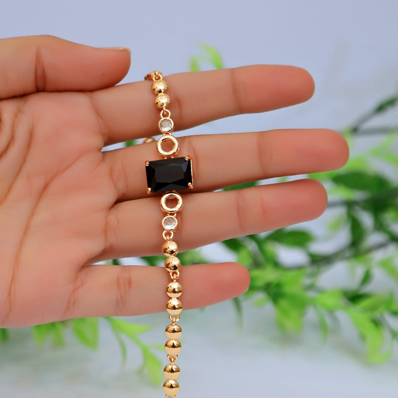 High-end Gold Titanium Steel Non-Fade Bracelet Female Bracelet Light Luxury Niche Bracelet